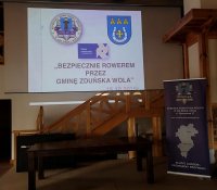 Wyświetlenie prezentacji multimedialnej w sali Gajewnik.